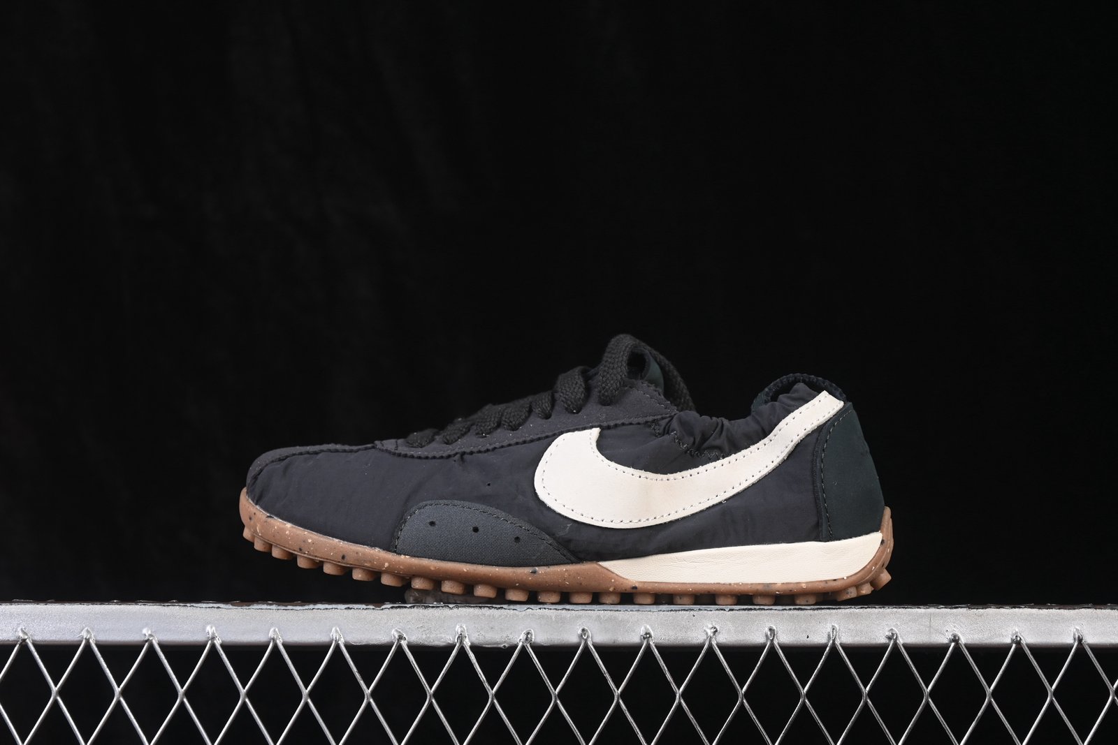 Jacquemus x Nike Moon Shoe SP Low-top Lifestyle Sneaker Black HV8547-001