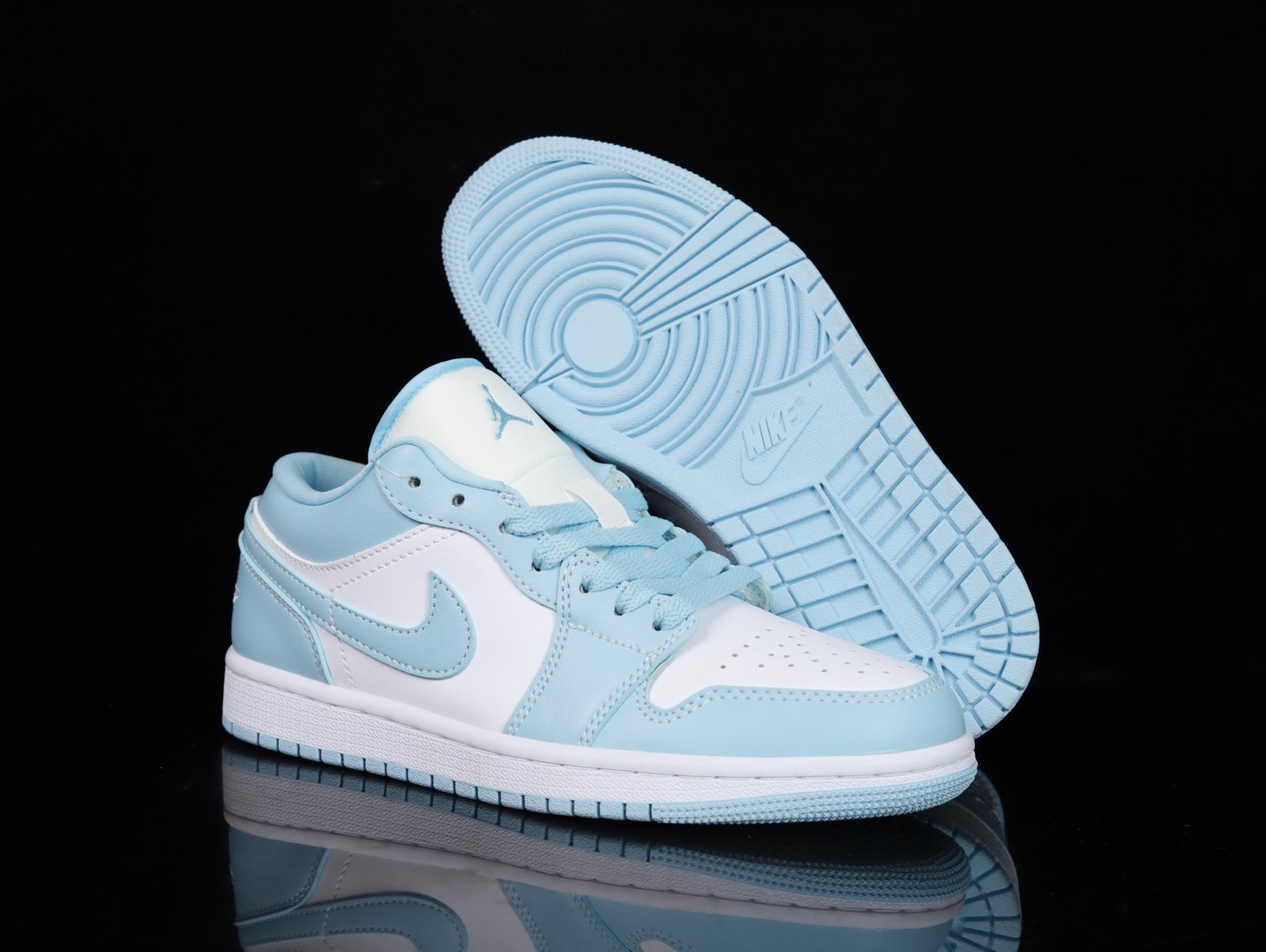 Nike Air Jordan 1 Low 'Aluminum' Wolf Grey Blue DC0774-141