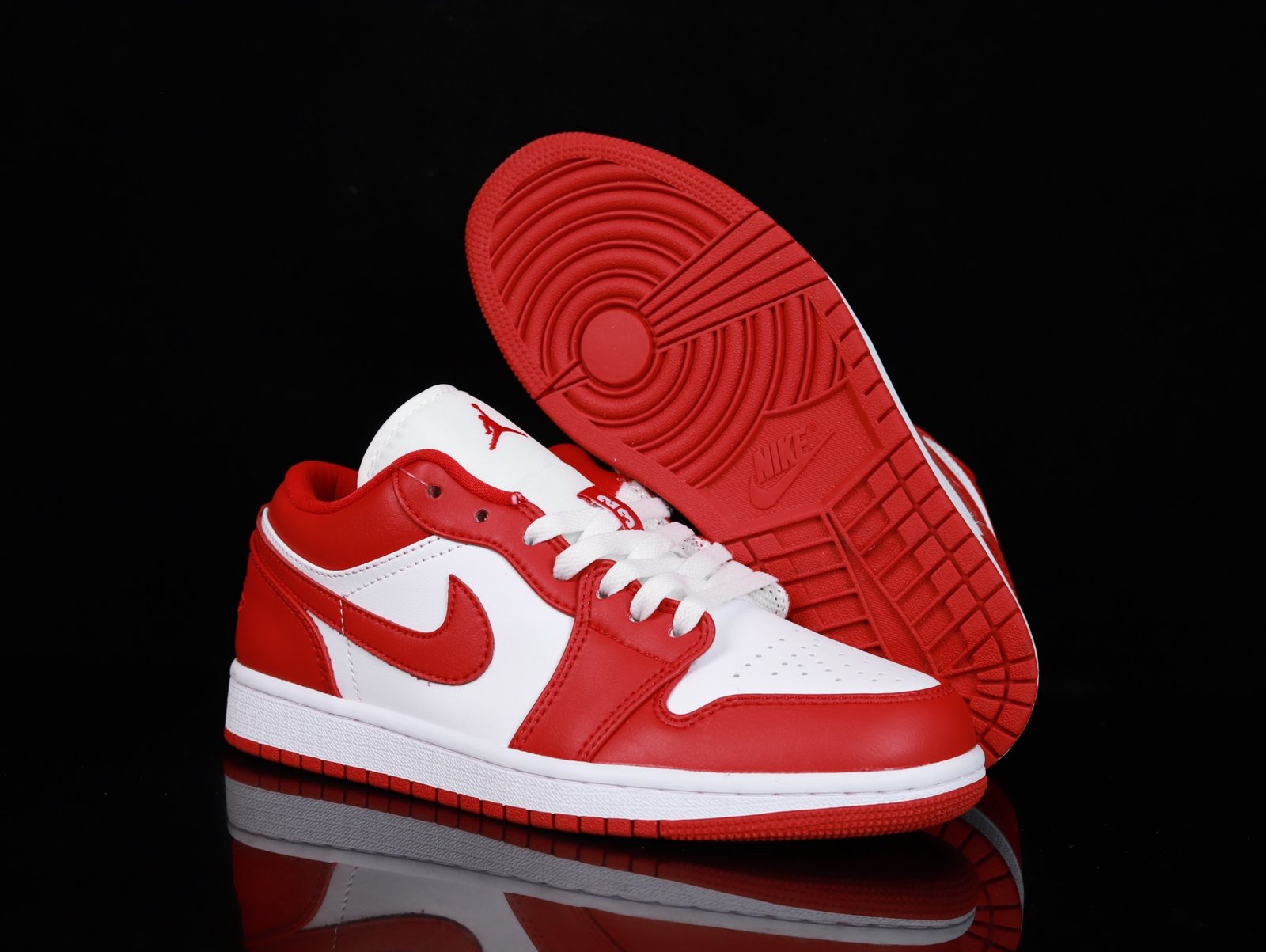 Air Jordan 1 Low 'Gym Red' Retro Sneakers - 553558-611 High Quality Edition