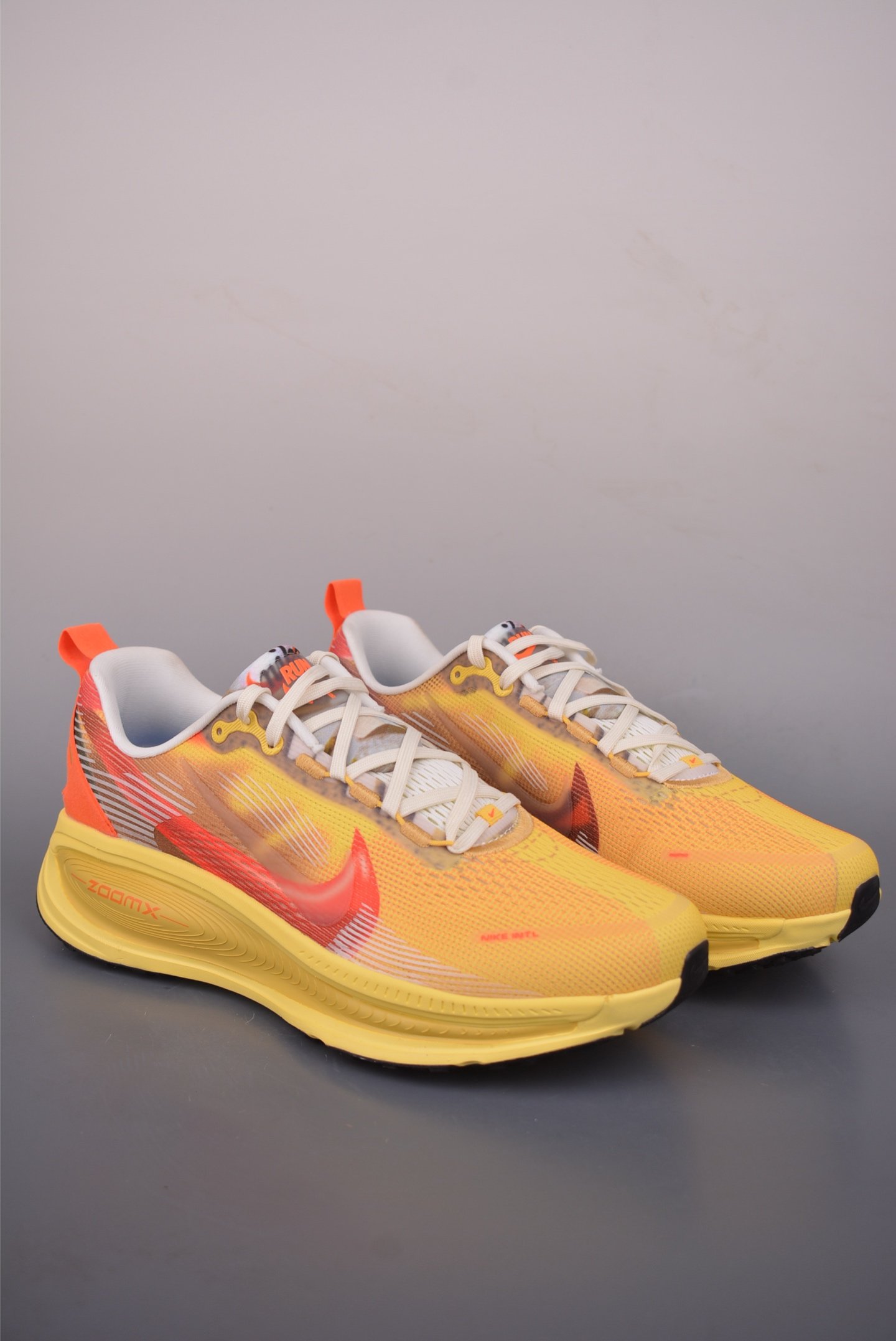 Nike Air Zoom Vomero PLUS Professional Cushioned Running Shoes - IH3576