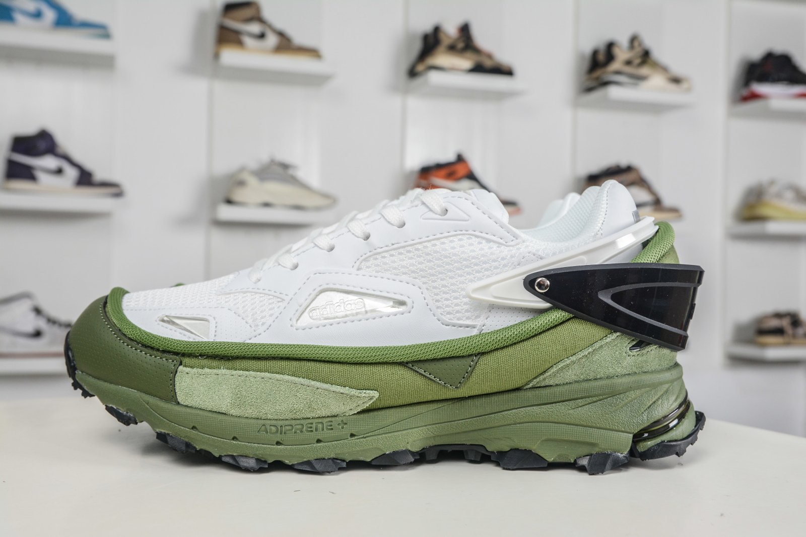 RAF SIMONS RUNNER Low-top Leather and Mesh Sneakers - AQ2649