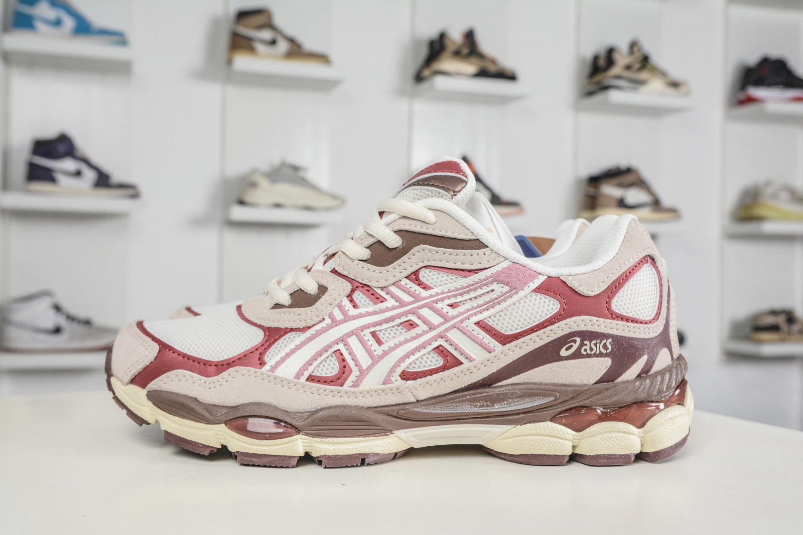 Asics Gel-NYC Unisex Retro Lifestyle Running Shoes 1203A788-100 White/Cream Breathable Mesh