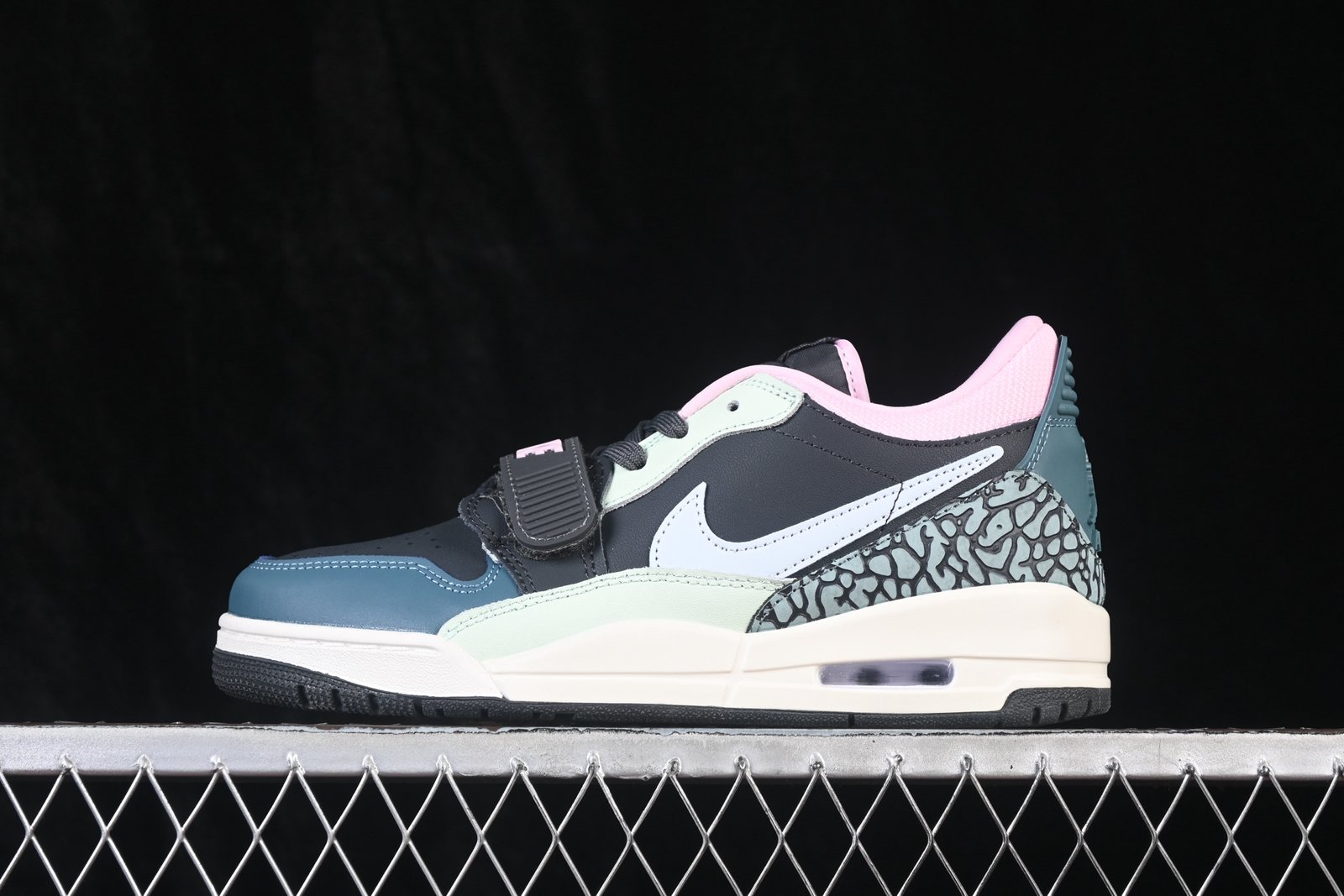 Air Jordan Legacy 312 Low Black Wolf Grey Sneakers - CD7069-007