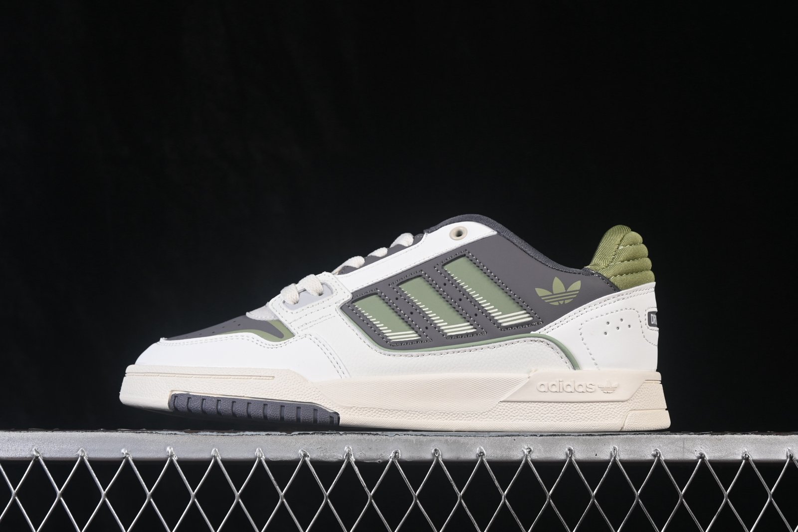 Adidas Originals Drop Step Low 2.0 Basketball Style Casual Skate Shoes JP9209