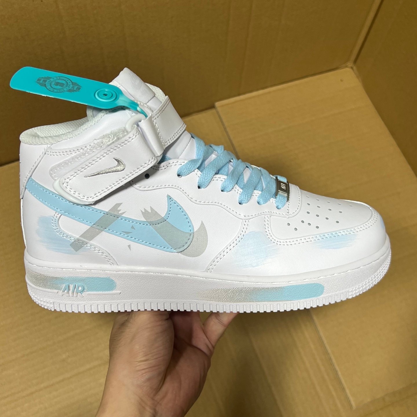 Nike Air Force 1 '07 Low Classic Sneakers - AB206896