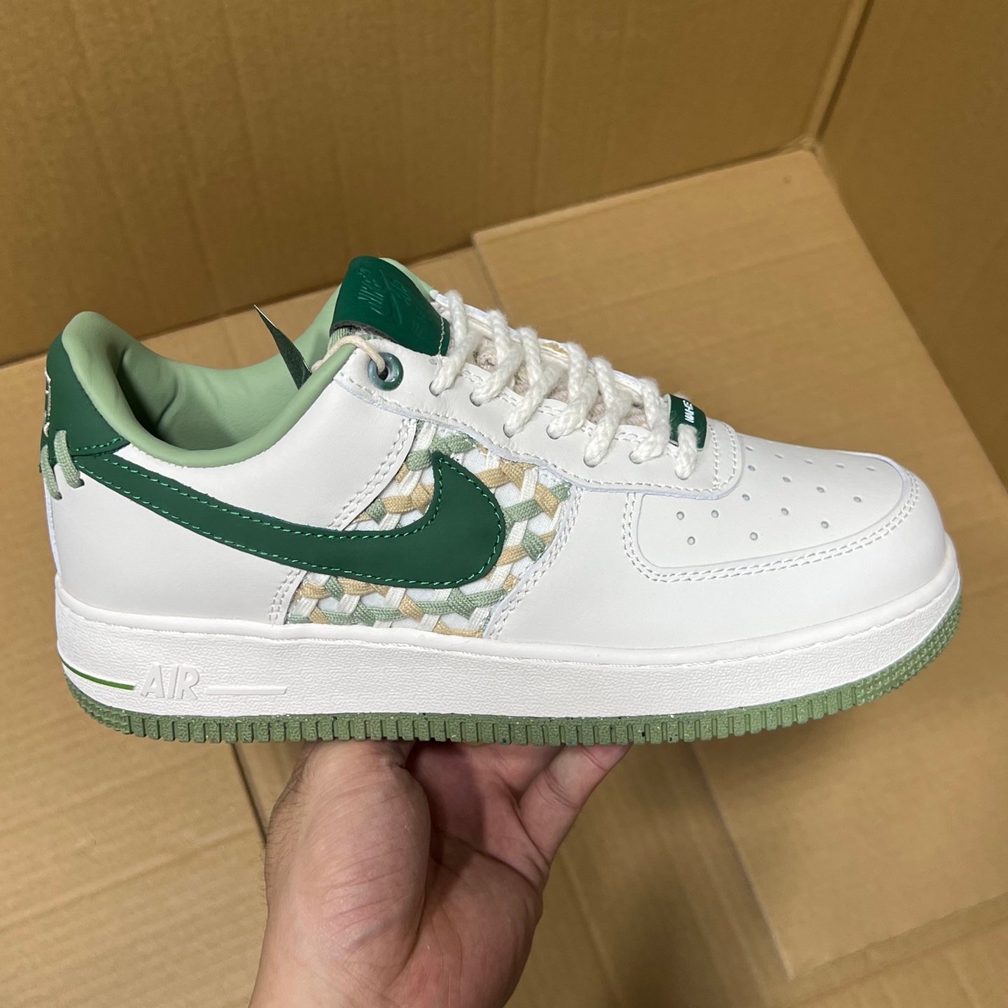 Nike Air Force 1 Low Premium Classic Sneakers - AB206896