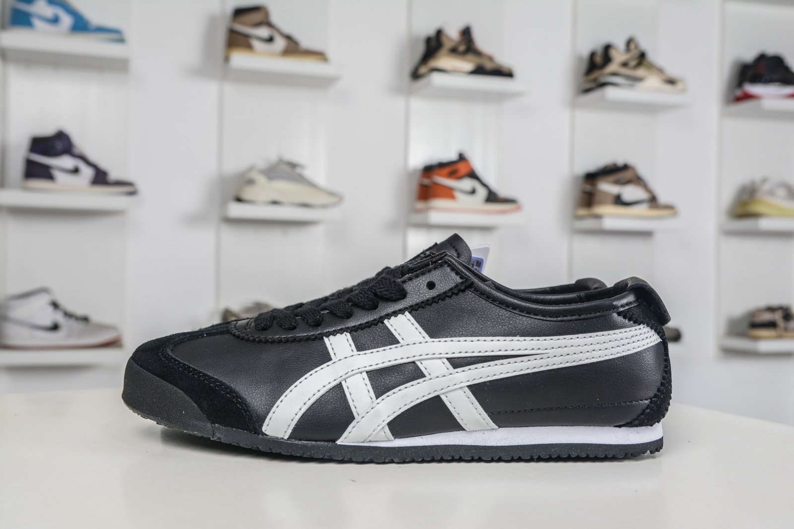 Onitsuka Tiger Mexico 66 Paraty Black/White Classic Slip-on Sneakers DL408-9001