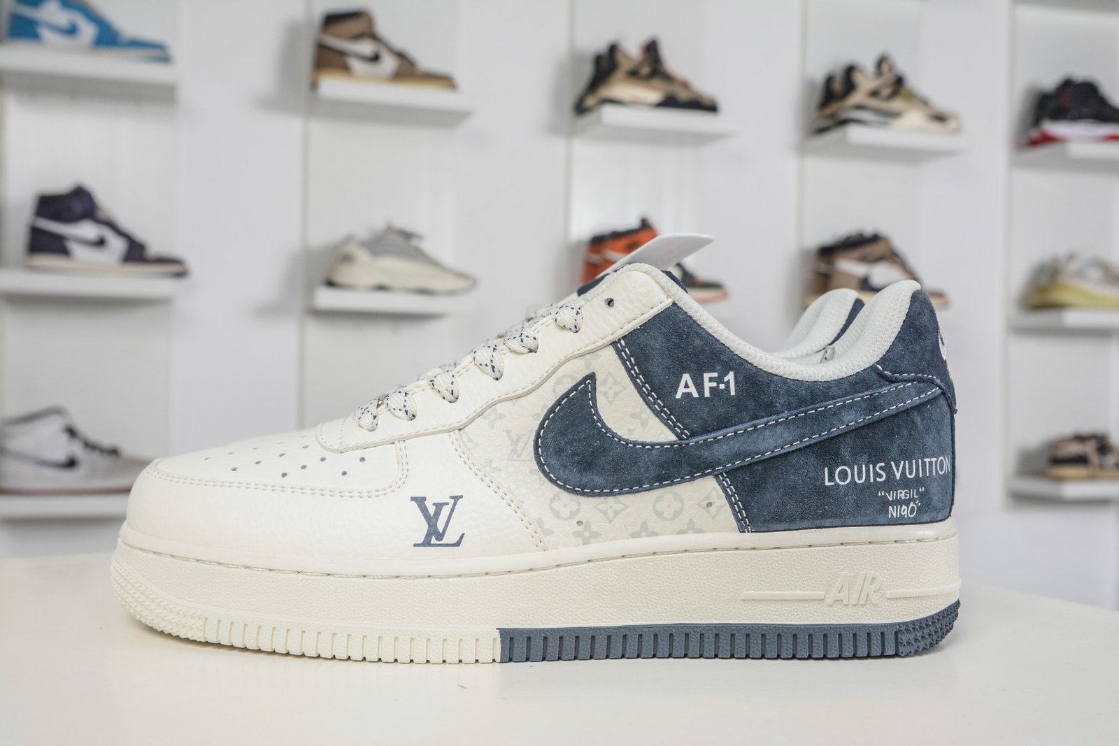 Nike Air Force 1 Low '07 x Louis Vuitton LV Collaboration White Navy Blue - KG6699 F50
