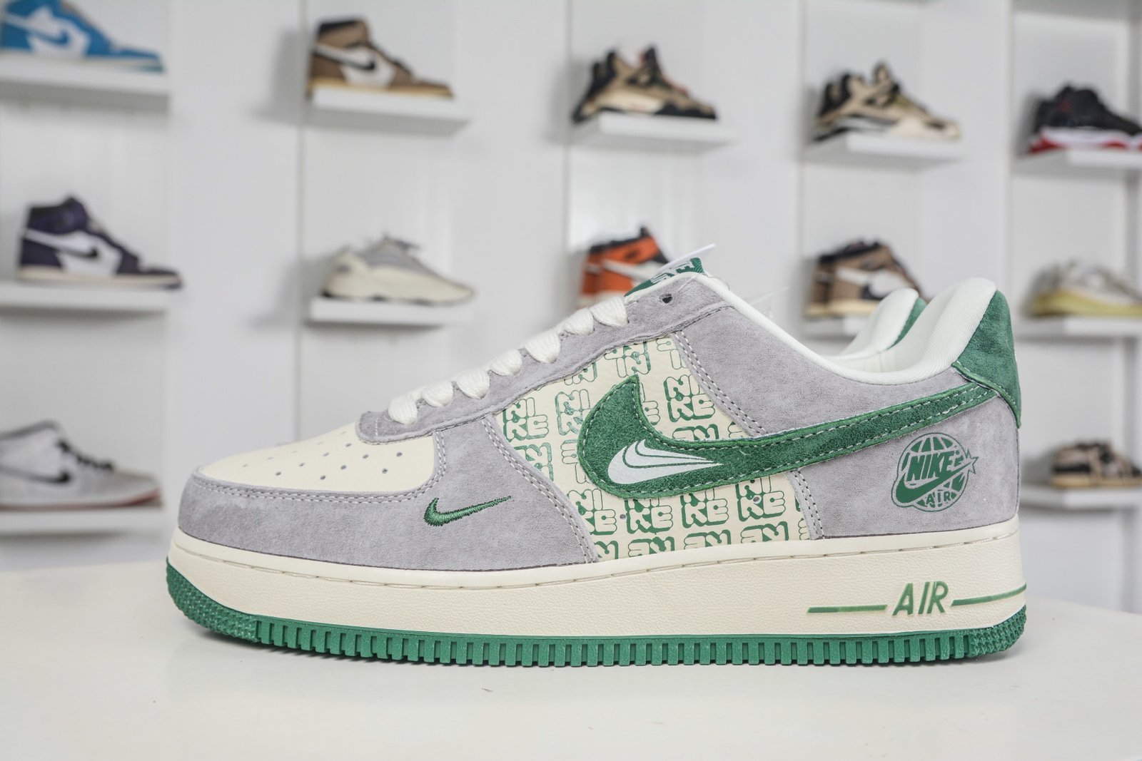 Nike Air Force 1 Low '07 Grey Green Sneakers - DW8806-002