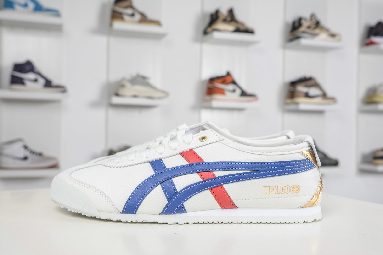 Onitsuka Tiger Mexico 66 Paraty Classic Slip-On Sneakers - White/Blue/Red - D507L 0152