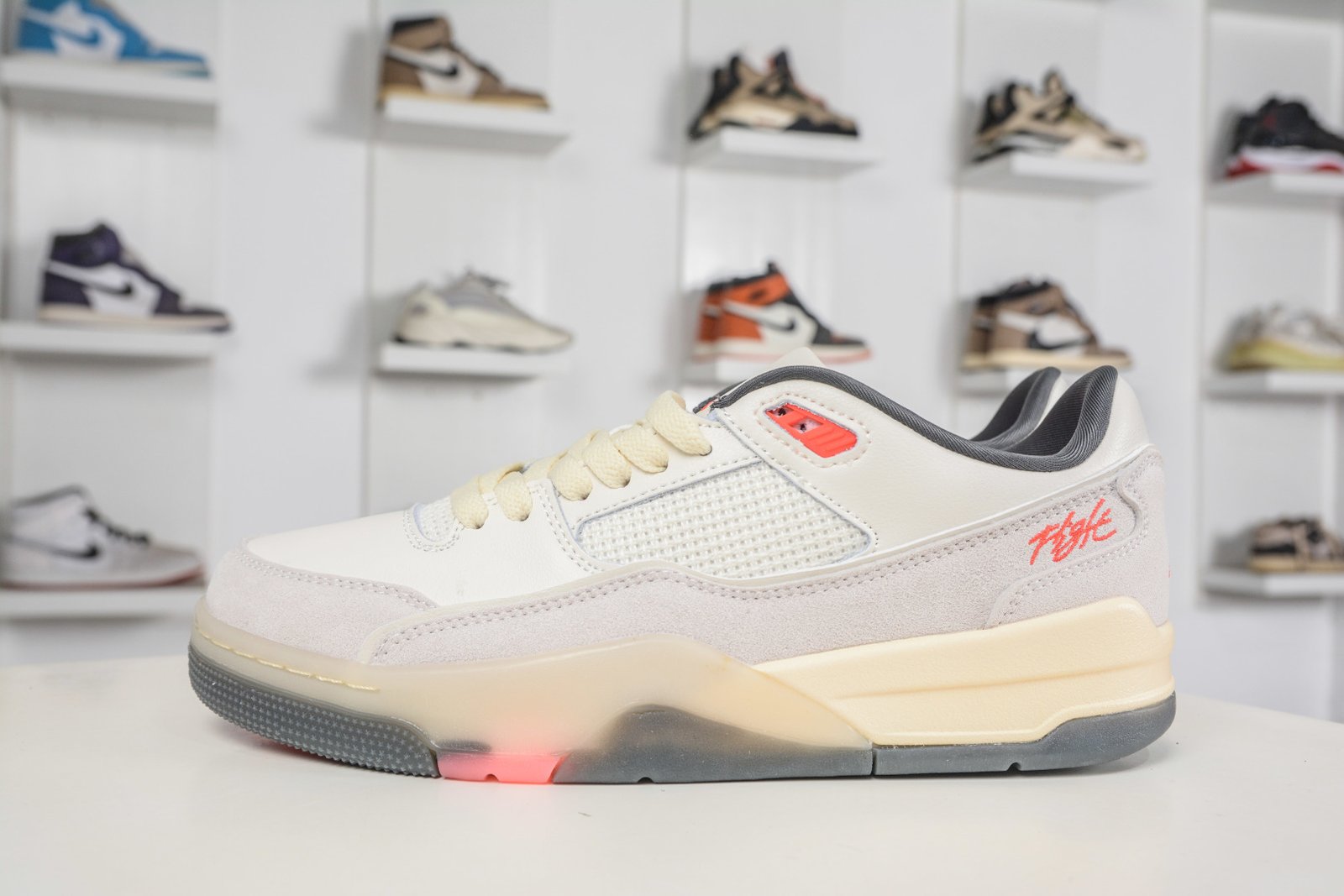 Air Jordan Flight Court Low-Top Retro Basketball Shoes - FZ9854-108