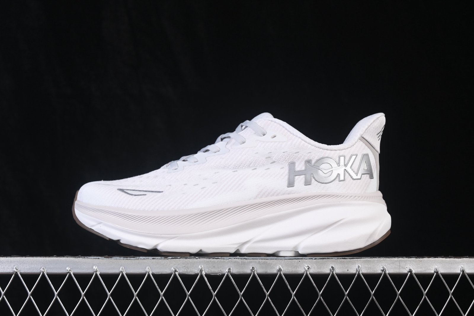 Hoka One One Clifton 9 Lightweight Breathable Knit Mesh Running Shoes - 1127895 NCWT