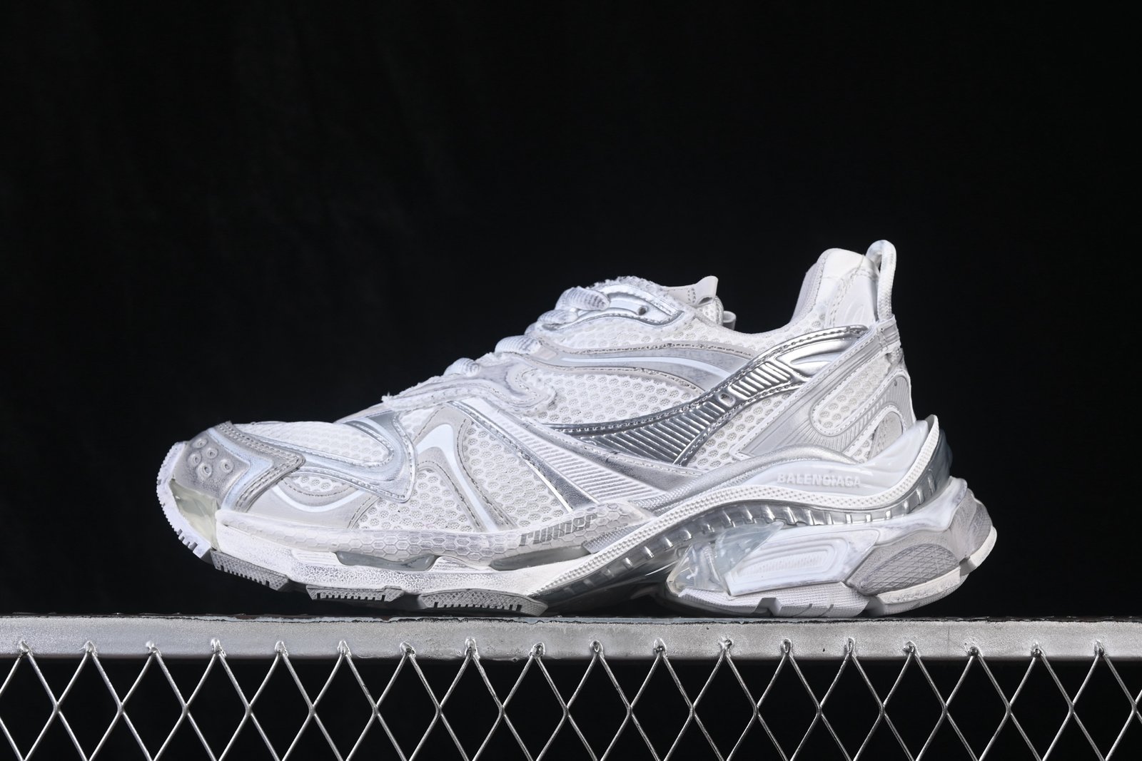 Balenciaga Runner.2 Nylon Retro Fashion Sneakers - 8.0 Series W3RXP9110