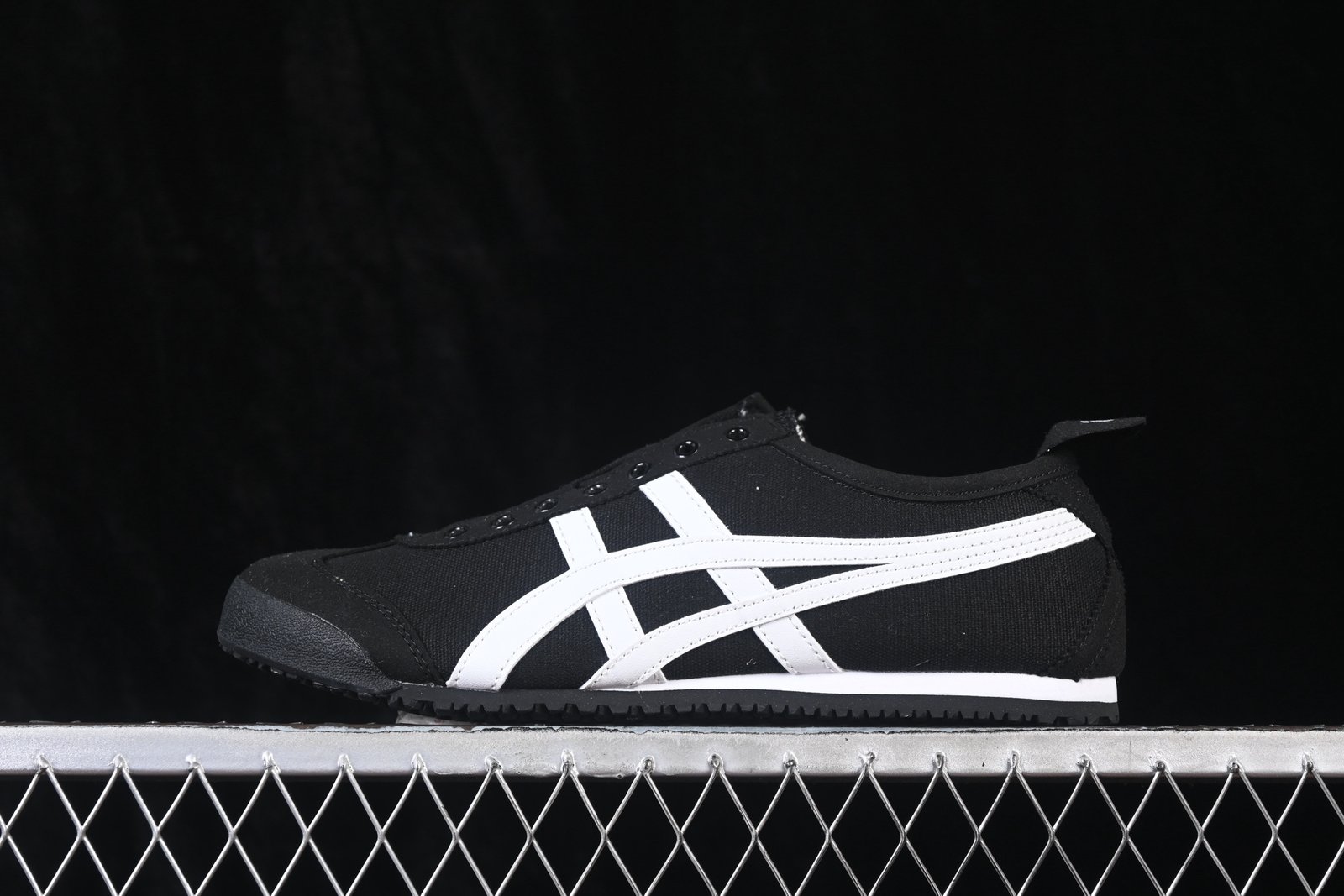 Onitsuka Tiger Mexico 66 Classic Low-Top Casual Running Shoes 1183B497-001