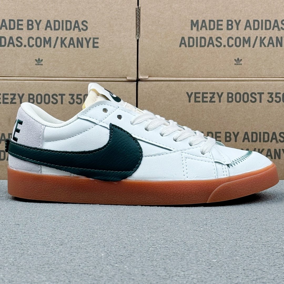 Nike Blazer Low '77 Jumbo White Black Swoosh - DR9865-101