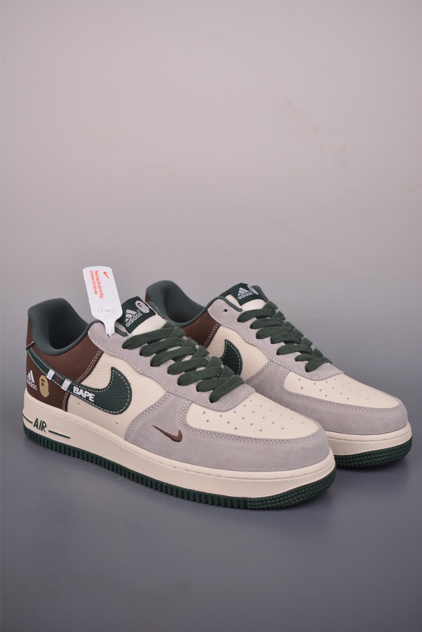 Nike Air Force 1 Low x BAPE Collaboration Classic White Sneakers - SS1979