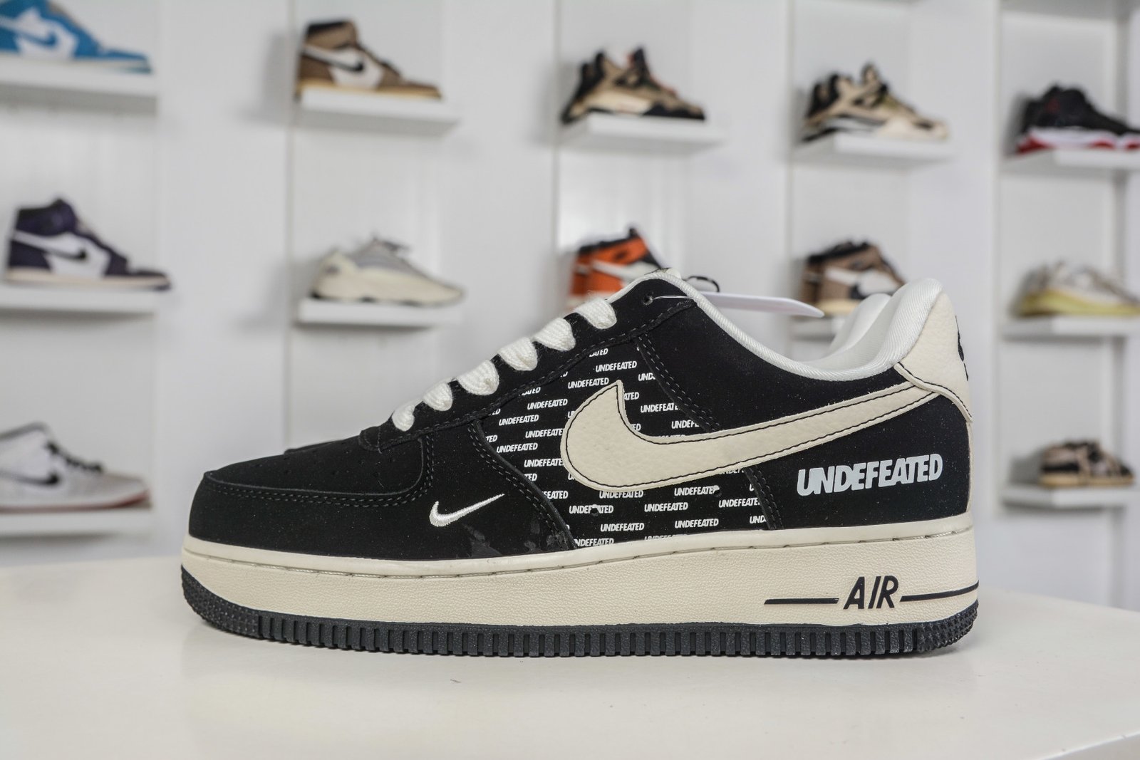 Nike Air Force 1 Low '07 x UNDEFEATED Black White DW8806-004