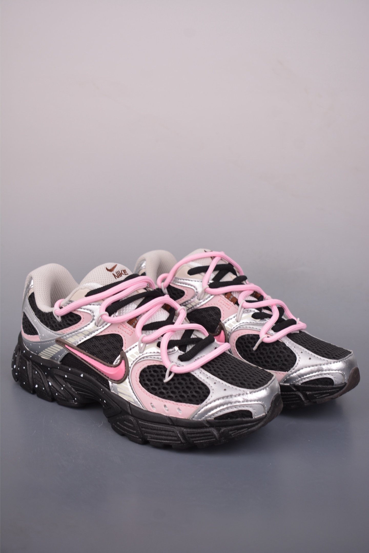 Nike V5 RNR Retro Distressed Deconstructed Low-Top Running Shoes HQ7901 1022722