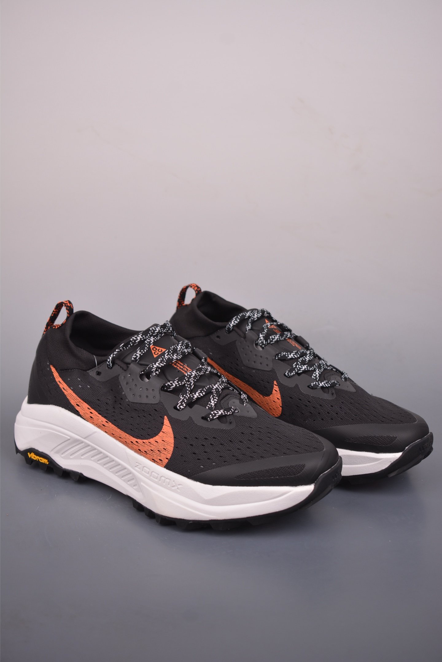 Nike ACG Zegama Trail Running Shoes HV8113 Breathable Supportive Off-Road Sneakers