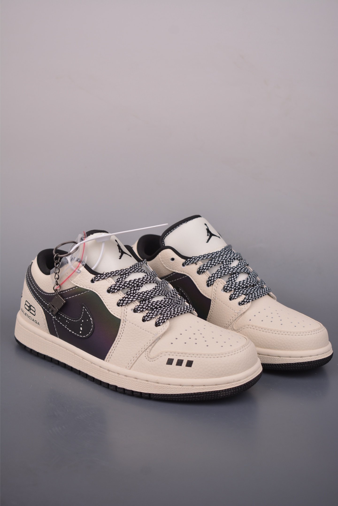 Nike Air Jordan 1 Retro High x Balenciaga Collaboration Sneakers - LL8888 0072226