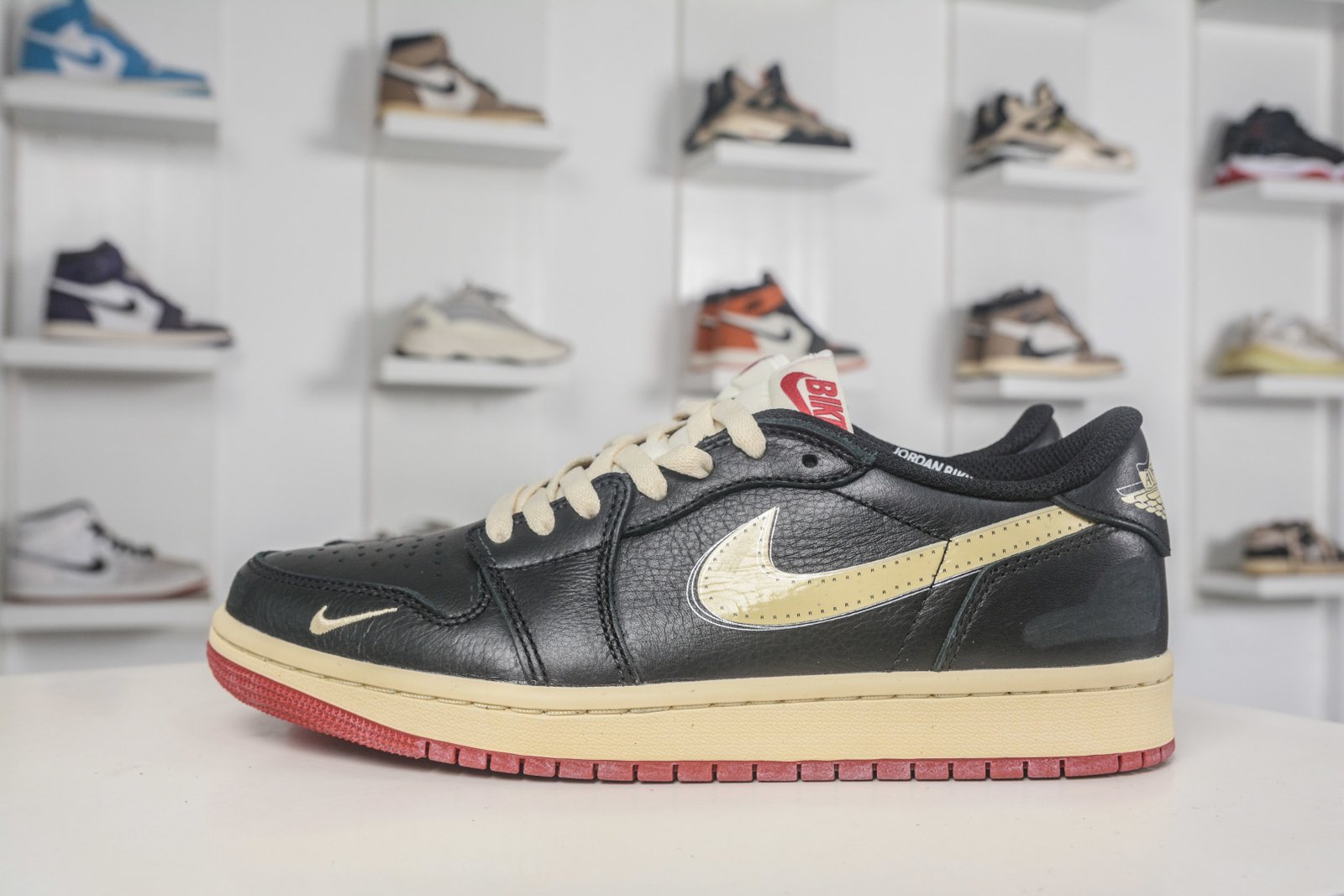 Nigel Sylvester x Jordan Air Jordan 1 Retro Low OG Nitro 'Better With Time' - IB8958-001