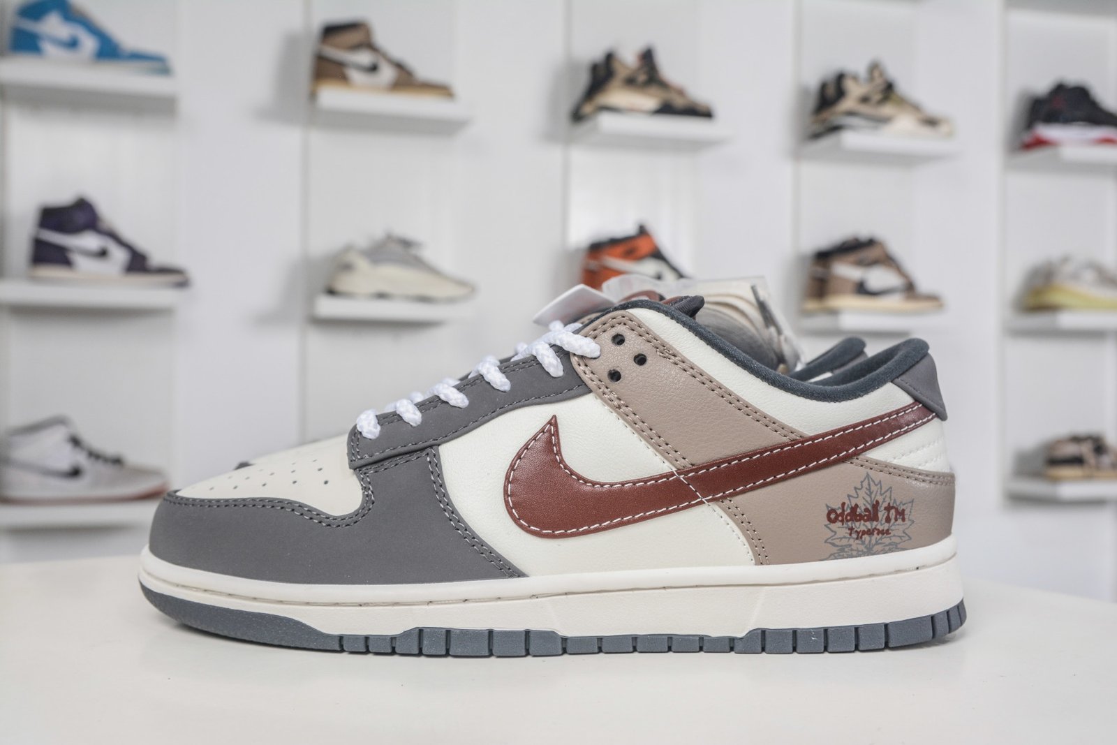 Nike SB Dunk Low Retro Maple Grey White Brown IM6670-202