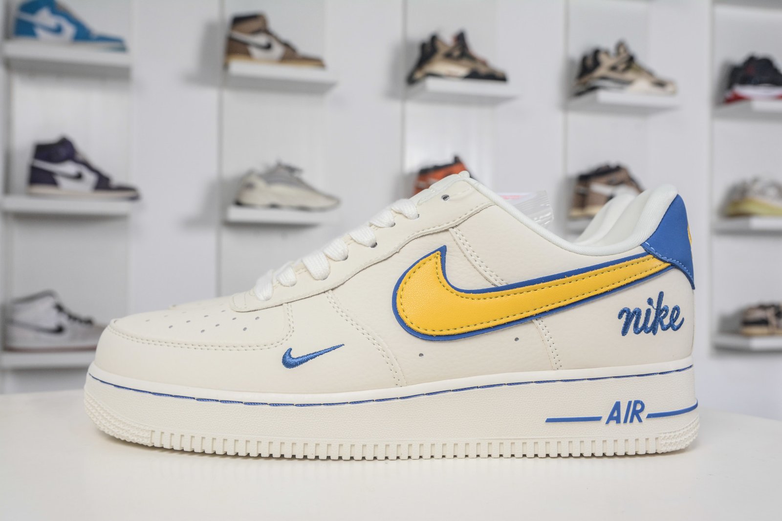 Nike Air Force 1 Low '07 Cream Yellow Blue FV3694-112