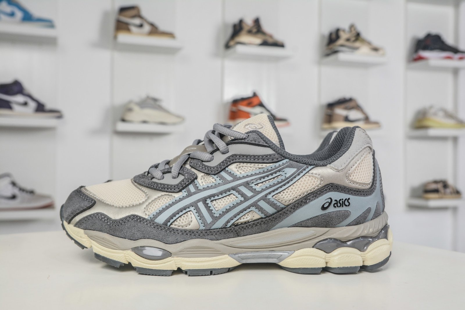 Asics Gel-NYC Retro Running Shoes 1201A789-250 Oatmeal Suede Mesh Breathable Sneakers