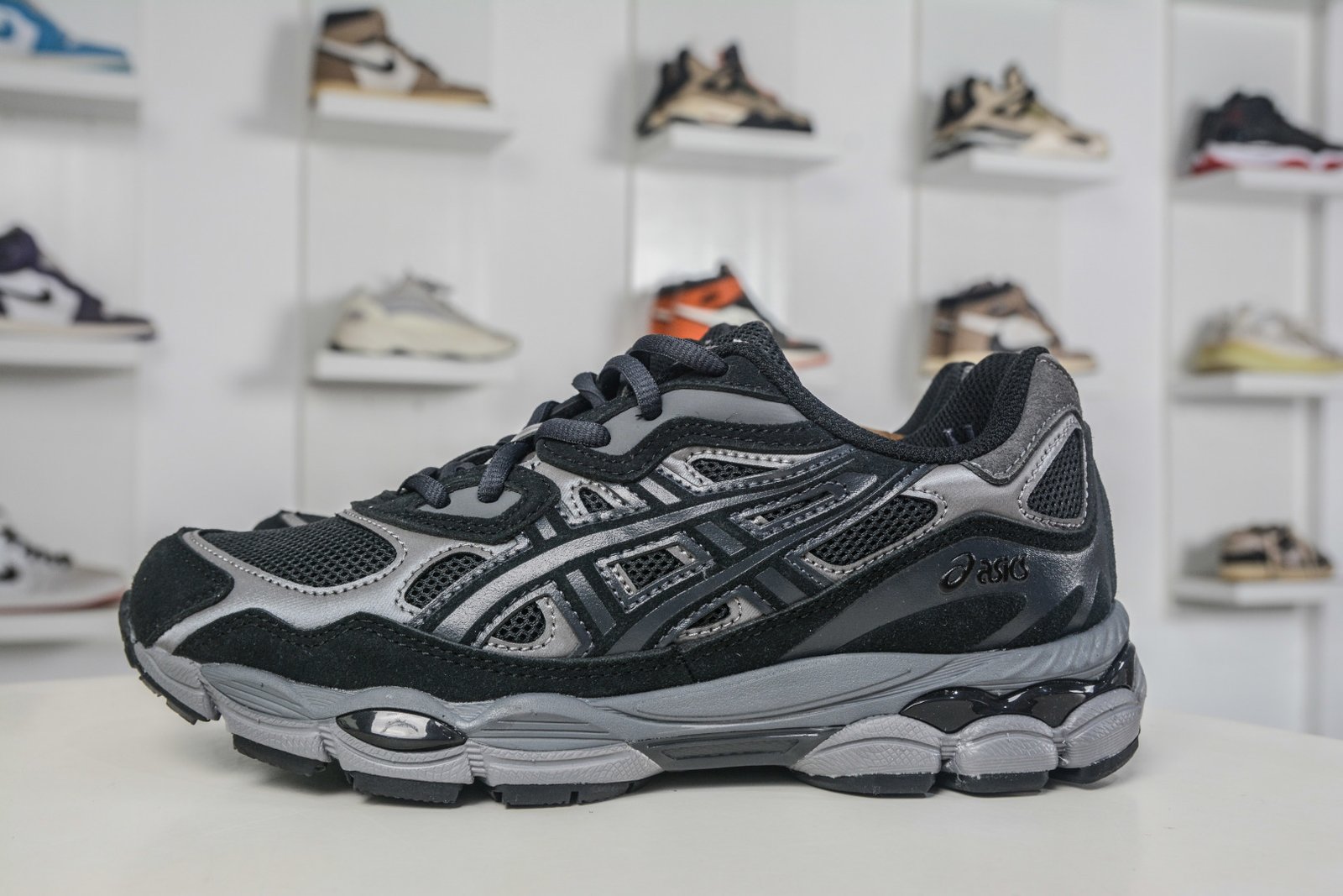 Asics Gel-NYC Retro Lifestyle Mesh Running Shoes - 1201A789-020