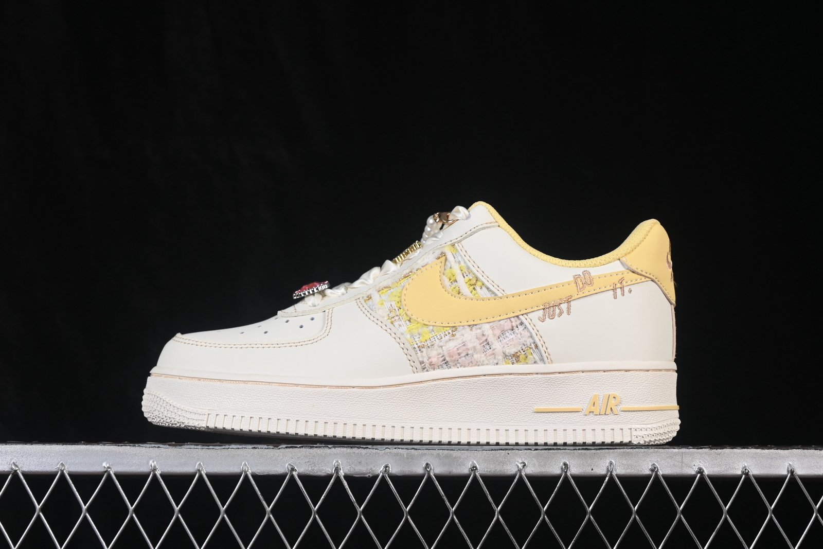 Nike Air Force 1 '07 Low "Spring Whisper" Yellow Pearl Hand-painted Graffiti FJ7740-160