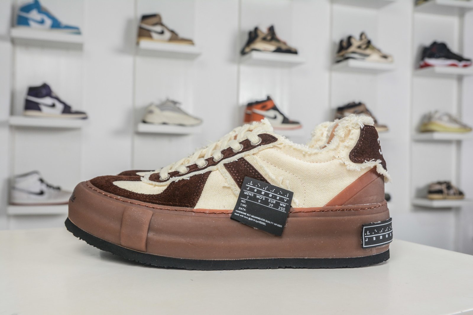 xVESSEL x Van Ness Wu S19X001B Deconstructed GAT Low-top Sneakers - Nougat Black Tail