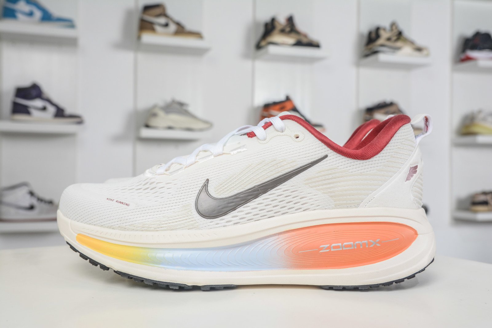 Nike Air Zoom Vomero 18 'Year of the Horse' Low-Top Cushioning Running Shoes IQ1131-120