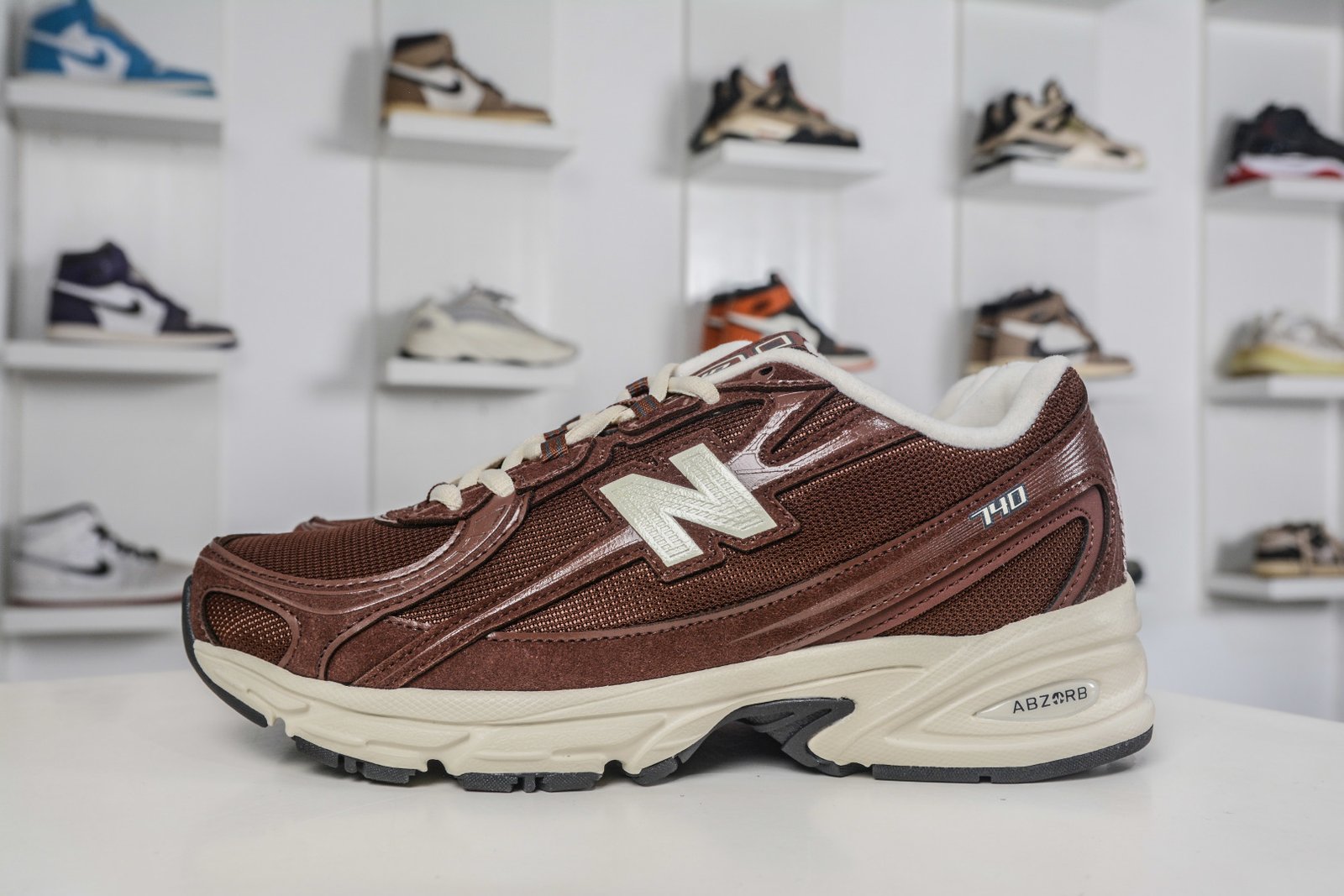 New Balance 740 Series Retro Dad Style Low-Top Mesh Breathable Lifestyle Running Shoes U740TL2