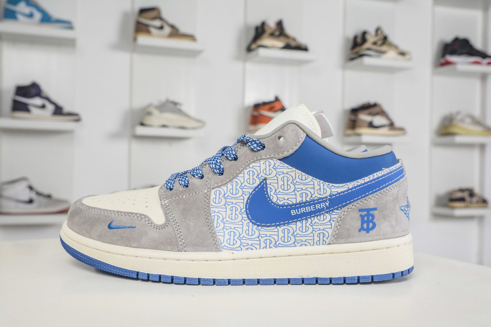 Air Jordan 1 Retro Low x Burberry Custom White Grey Blue LD8888 016