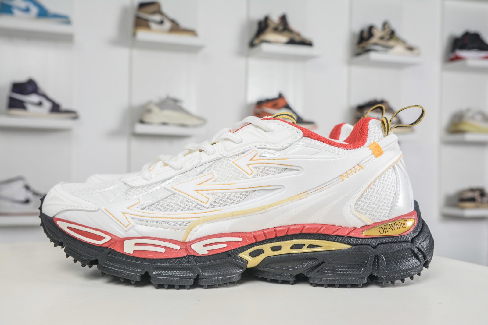 OFF-WHITE Out Of Office Low-Top Sneakers - Two-Tone Arrows Logo & ZipTie - OWIA289F25LEA0010063