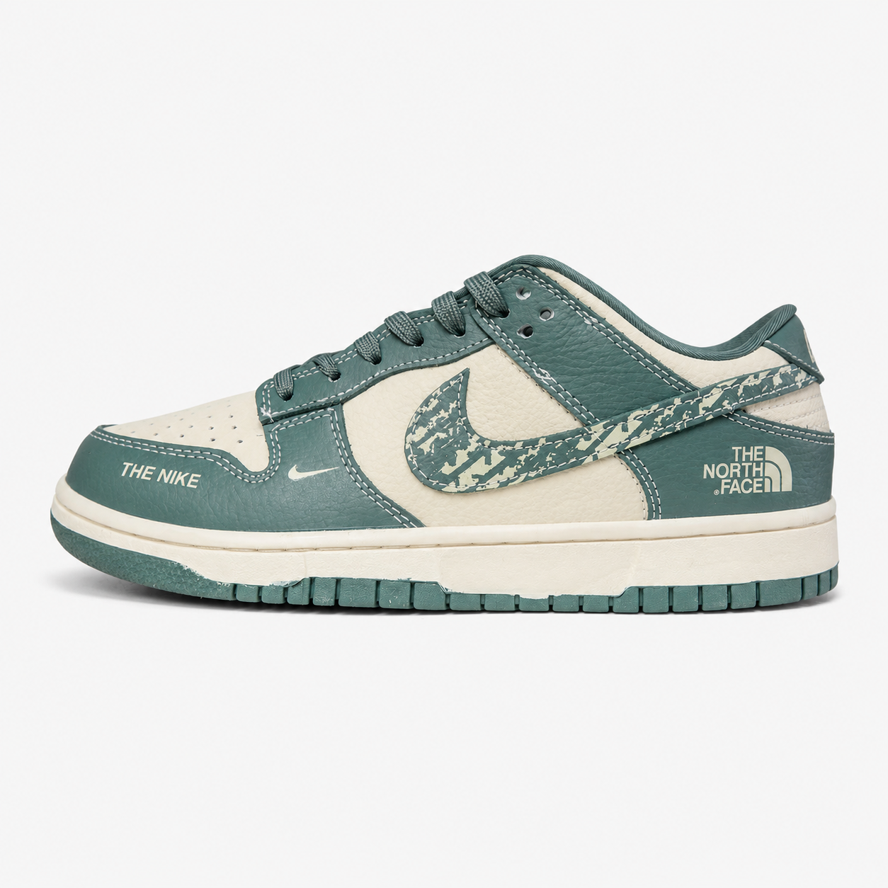 Nike SB Dunk Low x The North Face TNF Off-White Green SL8888-003